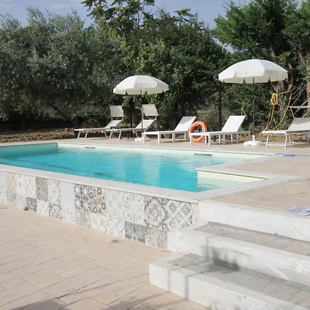 1 Dall'adriatico Al Gran Sasso Con Piscina Apartament Teramo
