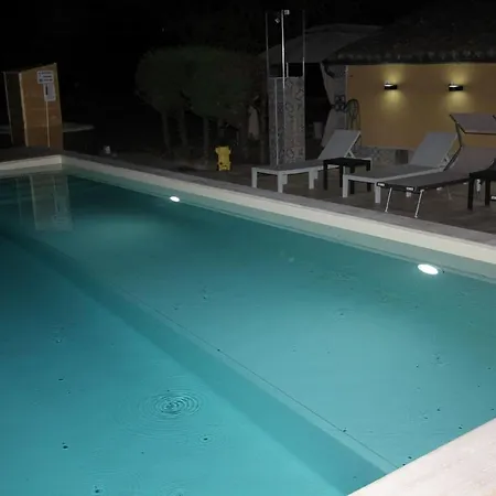 Apartament 1 Dall'adriatico Al Gran Sasso Con Piscina *