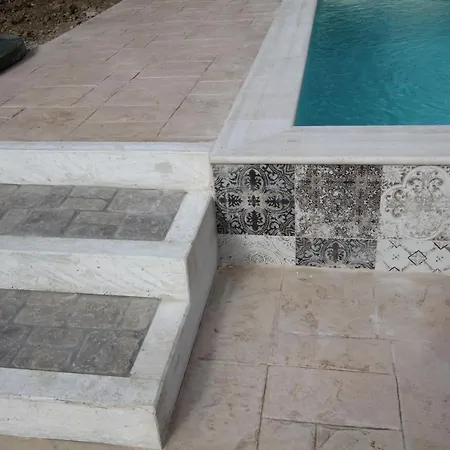 1 Dall'adriatico Al Gran Sasso Con Piscina Apartament *